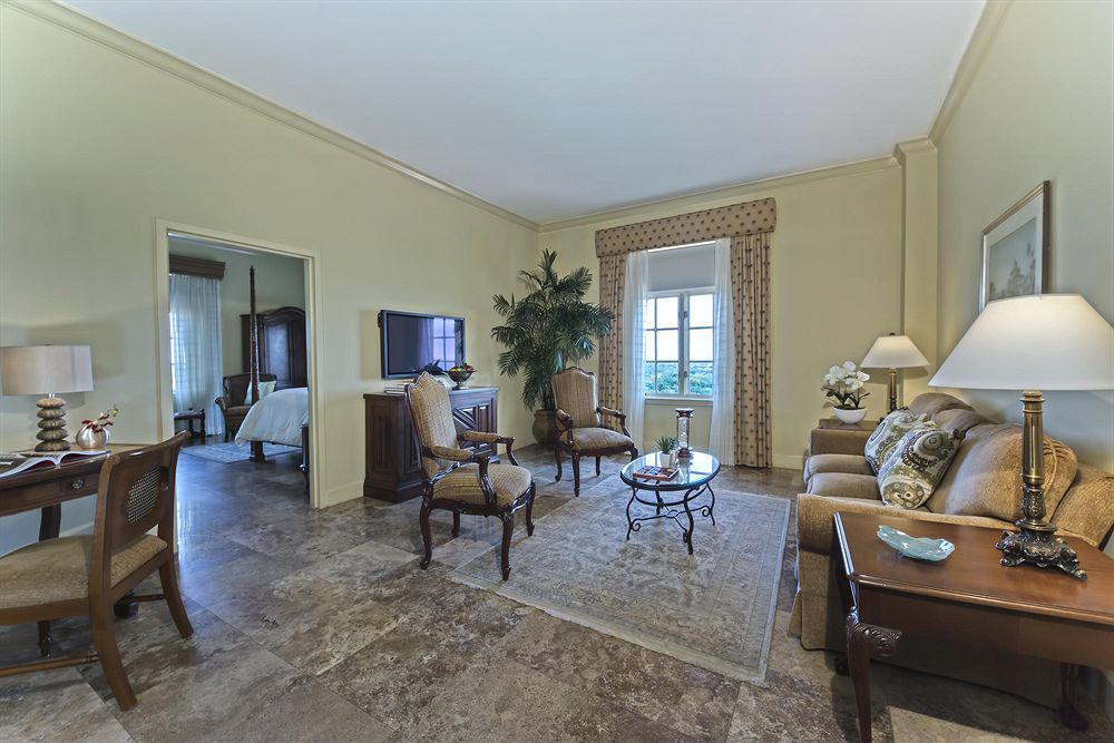 Hotel Biltmore Miami 5*