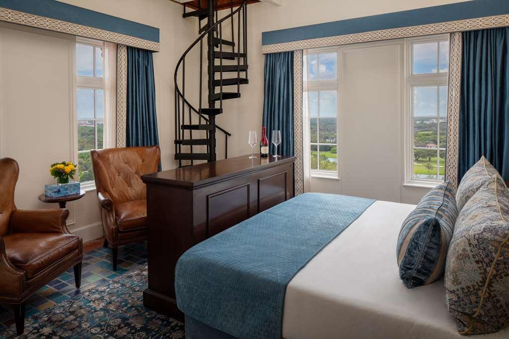 Biltmore Miami 5*
